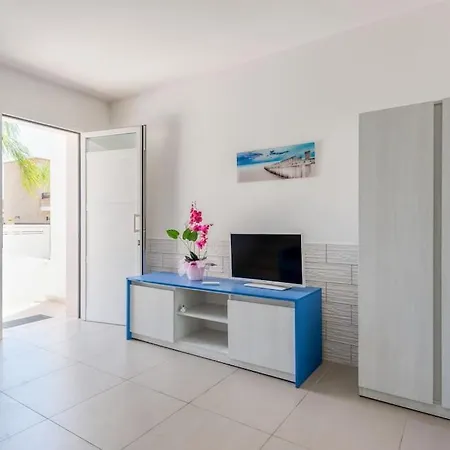 Brezza Marina Holiday home *