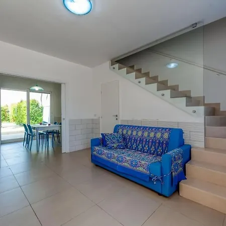 Brezza Marina Holiday home *